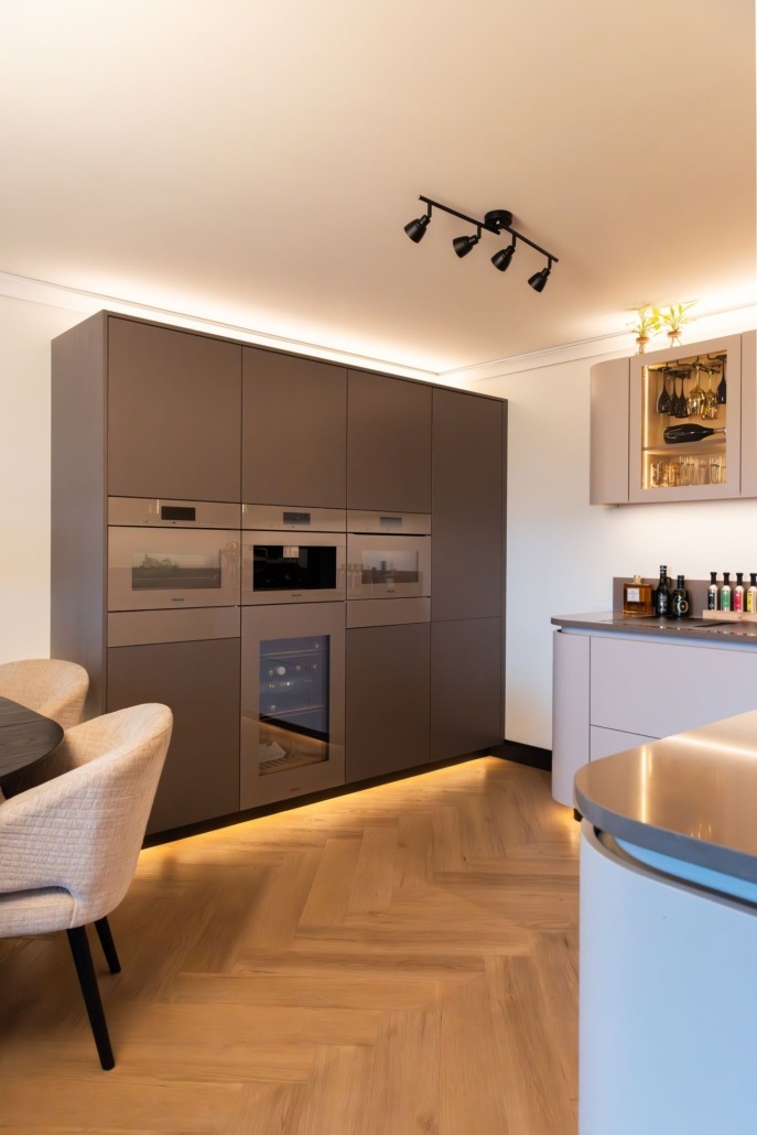 Maatwerkkeuken met Miele Pearl Beige Maatwerkkeuken met Miele Pearl Beige