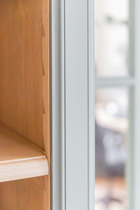 Landelijke eikenhouten interieurs op maat - en suite deuren en kasten op maat